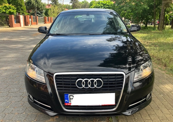 Audi A3 cena 38800 przebieg: 205600, rok produkcji 2012 z Leszno małe 407